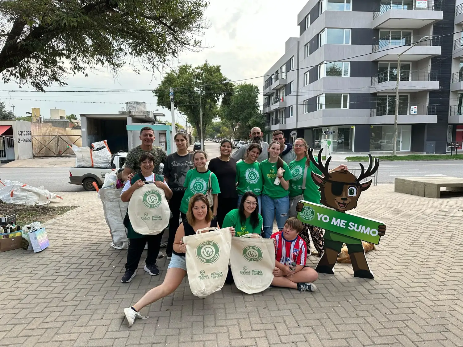 Voluntarios volverán a participar del ecocanje.