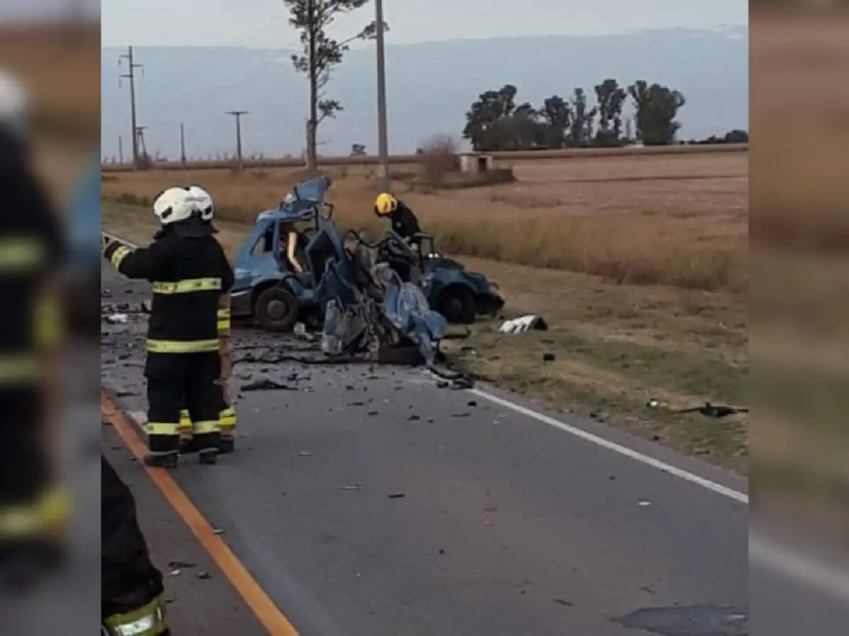Choque frontal deja 3 muertos y 4 heridos en Marcos Juárez