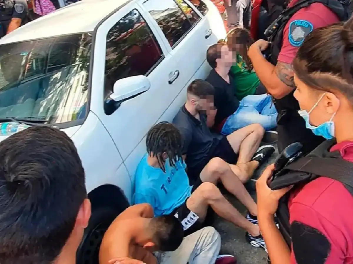 Procesaron con prisión preventiva a los seis acusados de la violación grupal en Palermo