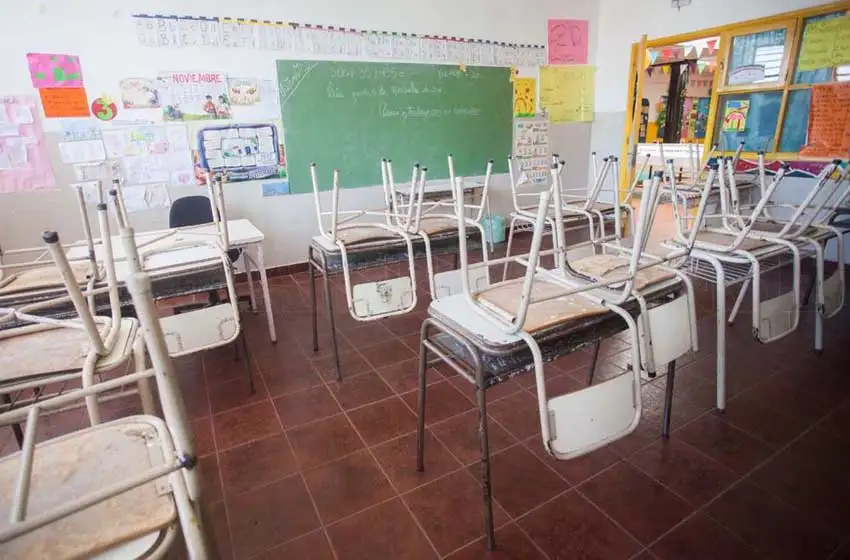 “Los docentes municipales se adhieren al paro a nivel nacional"