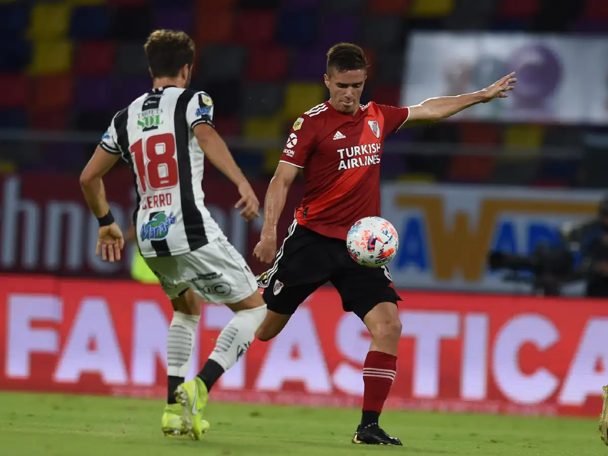 River y San Lorenzo se enfrentan en un clásico determinante 