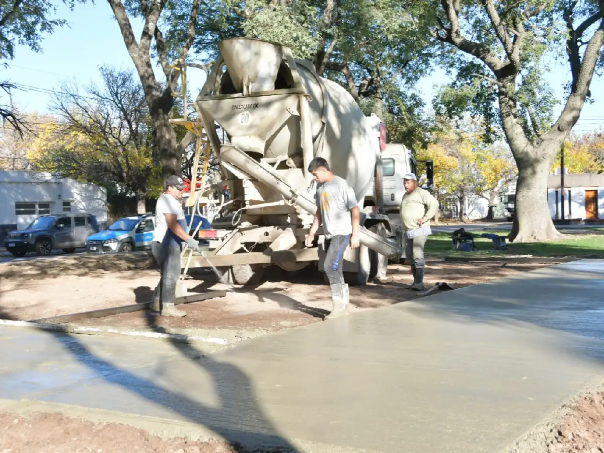 Ahora en la plaza de barrio Jardín: se viene una cuarta cancha de básquet 3x3 