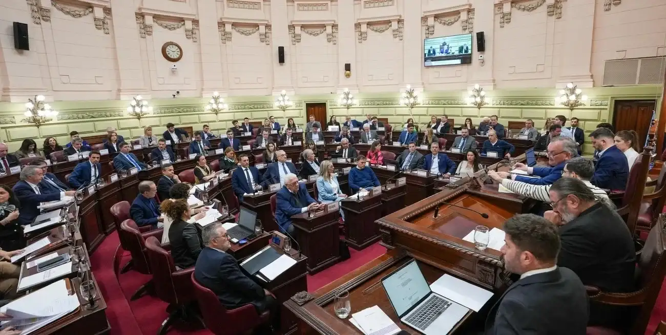 Convención reformadora de la Carta Magna provincial. Sesión del 27 de agosto de 2025: se consagran las reformas de la Constitución de la Provincia de Santa Fe.