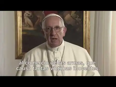 Francisco criticó “hablar de paz y vender armas”