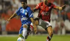 Unión no mejora y empató ante Atlético Tucumán