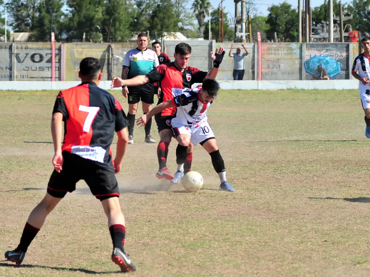 La Hidráulica juega en casa