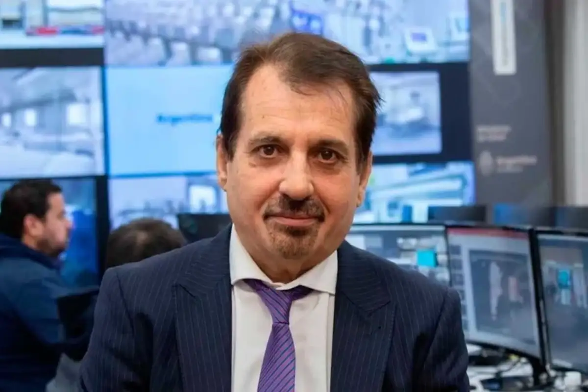De Manuele, el abogado que fue designado por el presidente.