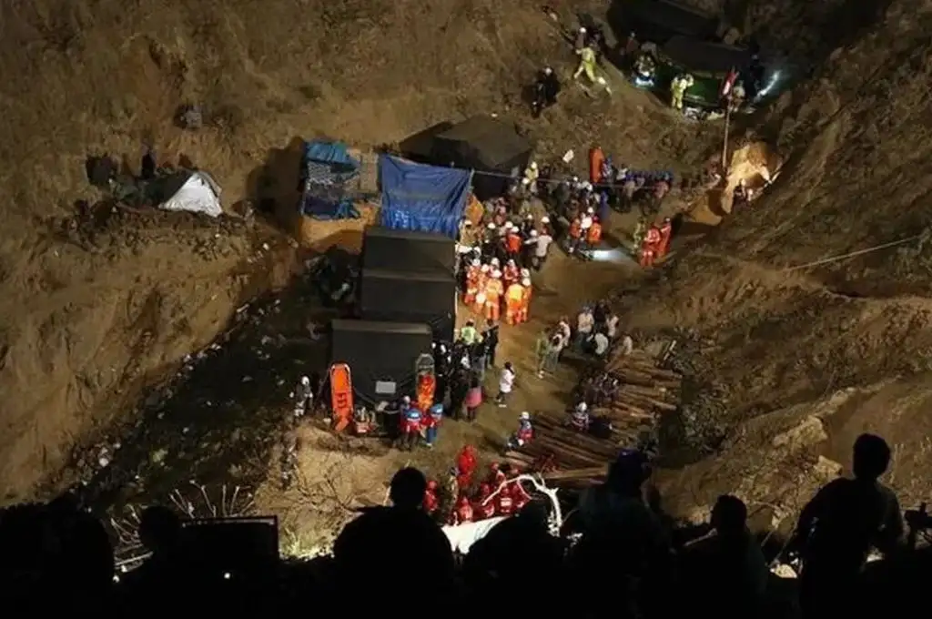 Tragedia en una mina de oro de Perú: al menos 27 trabajadores murieron