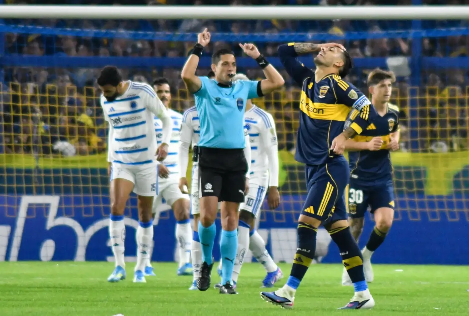 Boca empató con Cruzeiro y quedó obligado a ganar en la última fecha