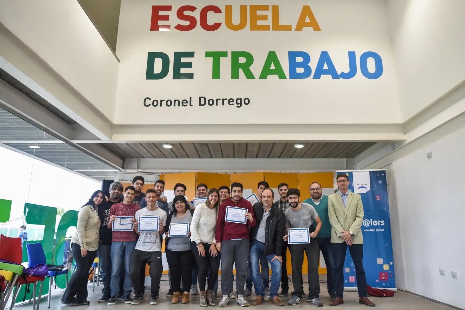 Jóvenes de Coronel Dorrego recibieron certificados del curso de Digit@lers