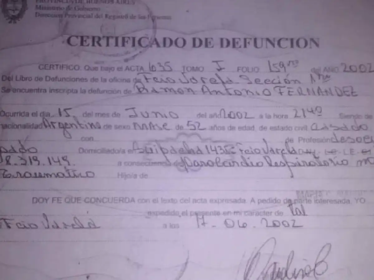 Estafa: un hombre fallecido en 2002 se jubiló en 2016 y votó en 2017