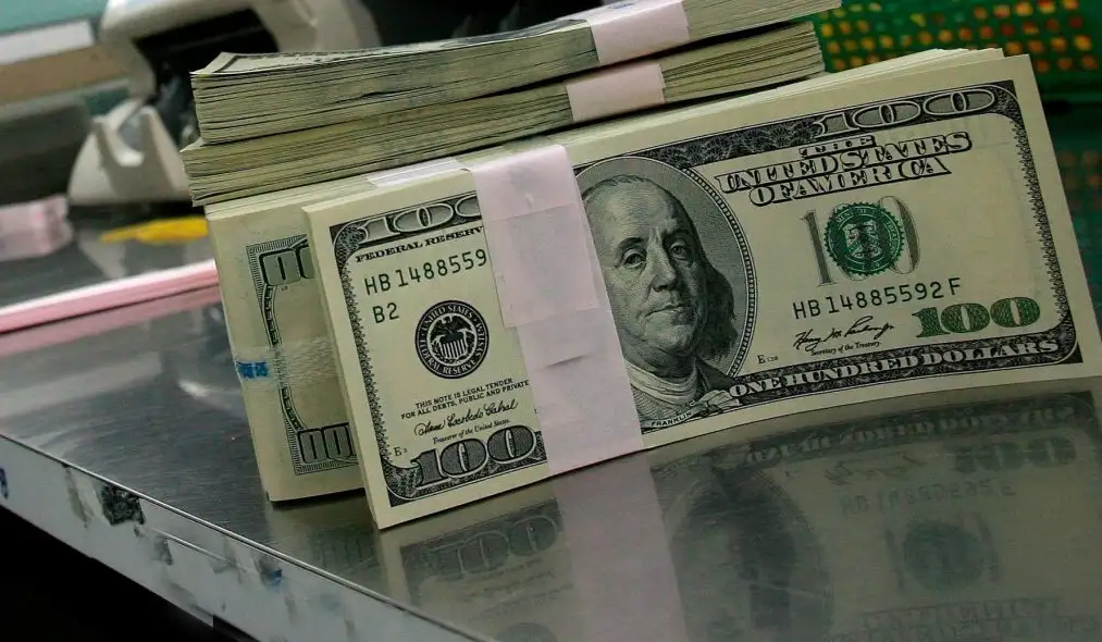 Dólar