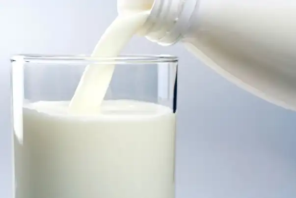 El litro de leche en Argentina es el segundo más caro del mundo