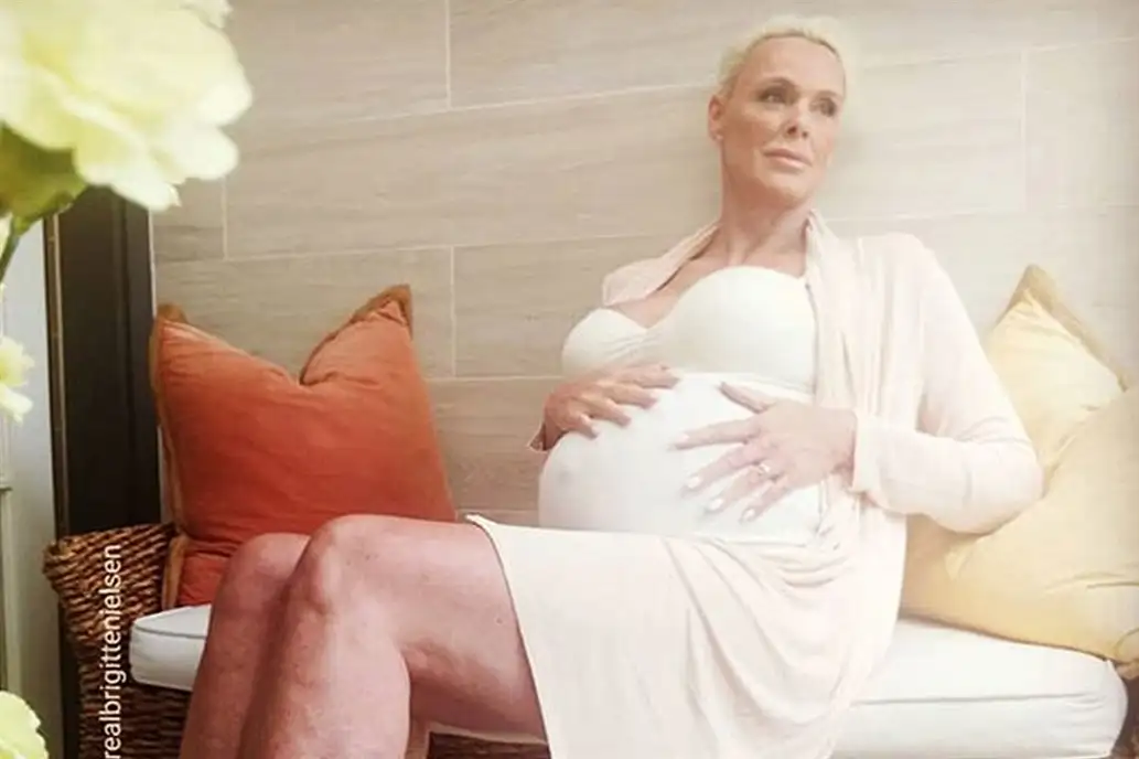 Brigitte Nielsen fue mamá a los 54 años