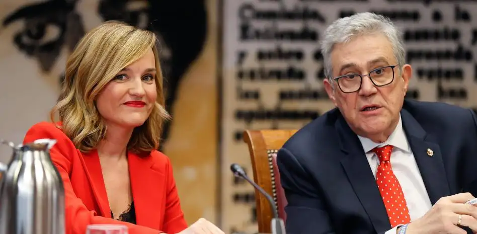 Pilar Alegría fue la encargada de comunicar la histórica decisión al Senado español.