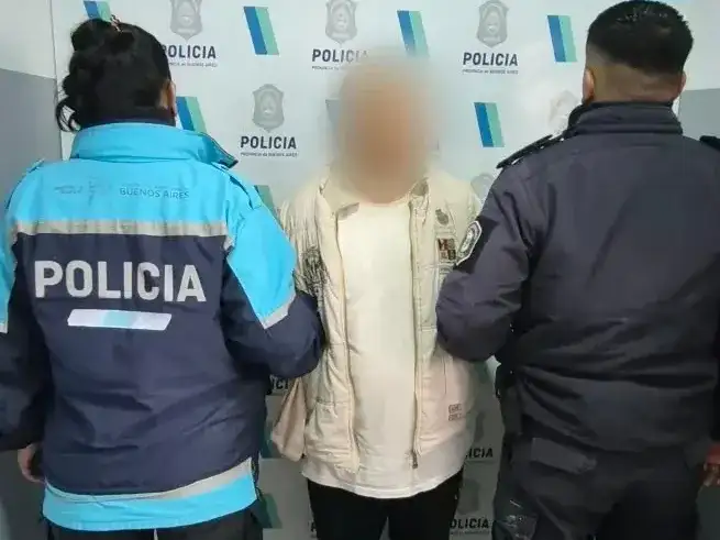 Aprehenden a un hombre por agredir a su pareja en una vivienda