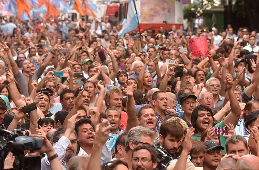 Por la pandemia, Río de Janeiro cancela los desfiles de carnaval 2021