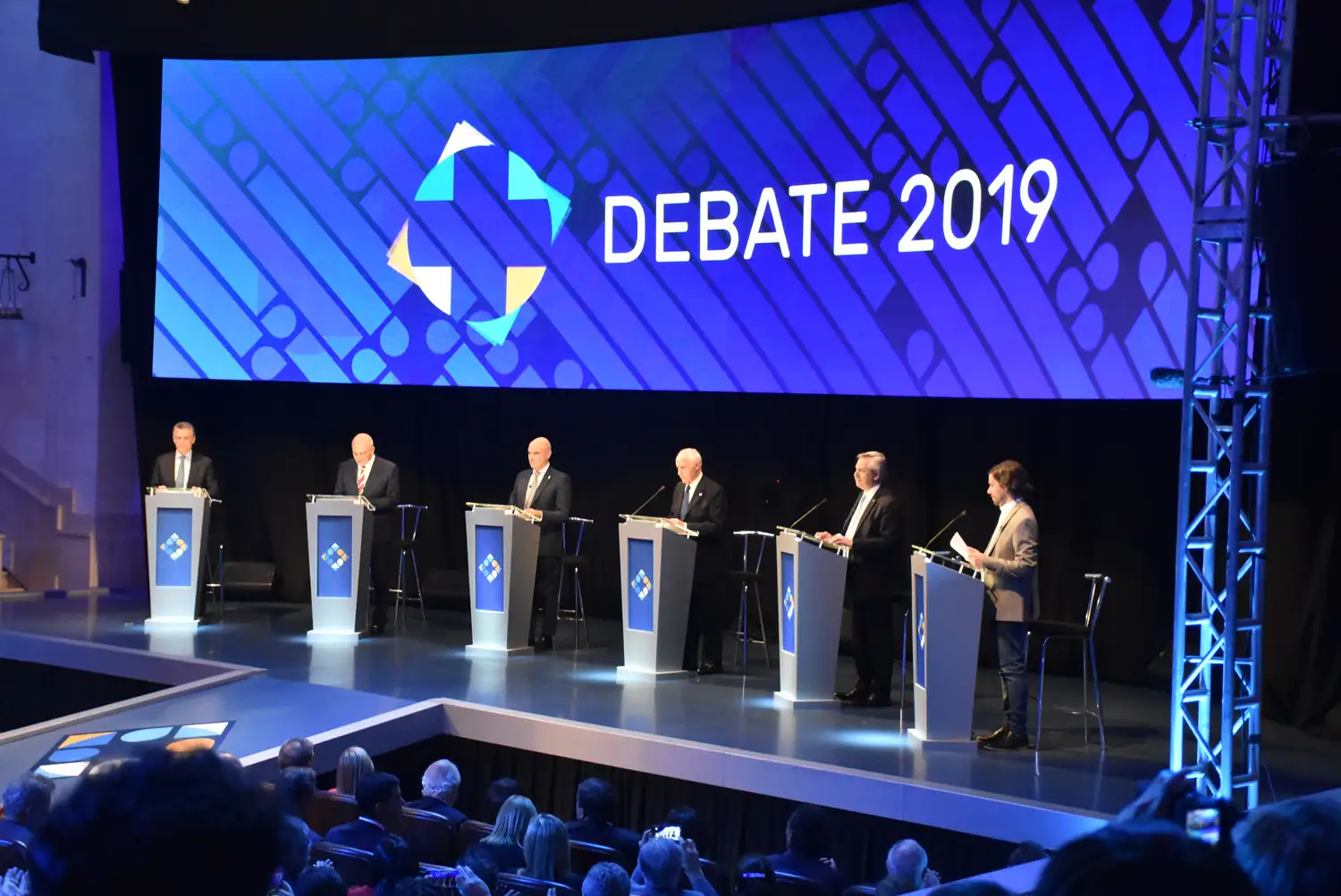 Lo que dejó el histórico primer debate presidencial