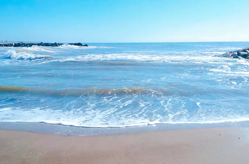 En junio la temperatura del mar en Mar del Plata promedió 11,9 grados: la más fría del año