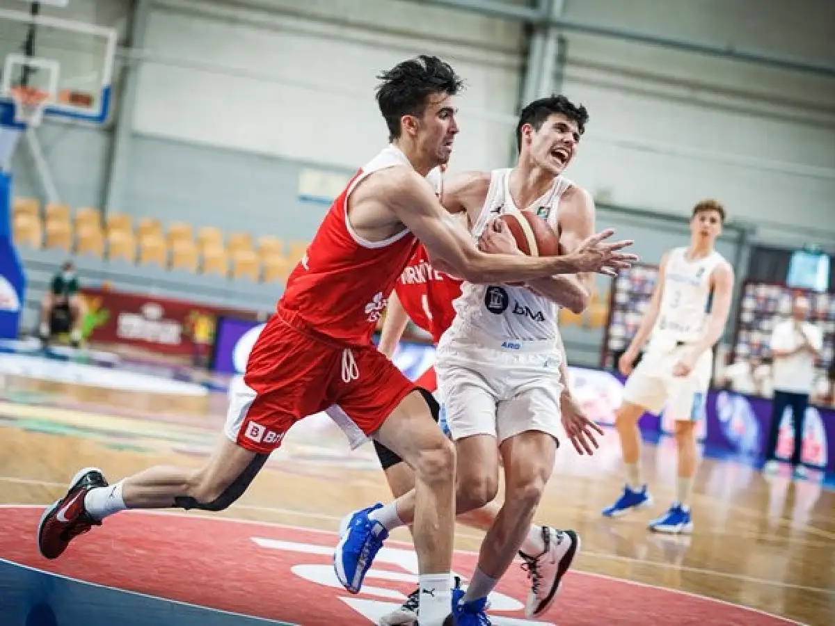 Argentina pasó a cuartos en el Mundial U19