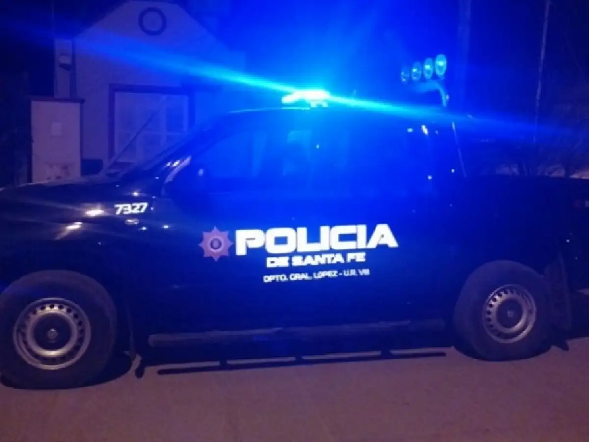 Roban una camioneta en barrio Acapulco