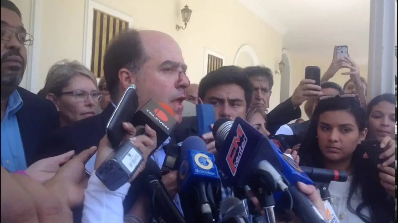 Venezuela: Salvaje agresión de colectivos chavistas