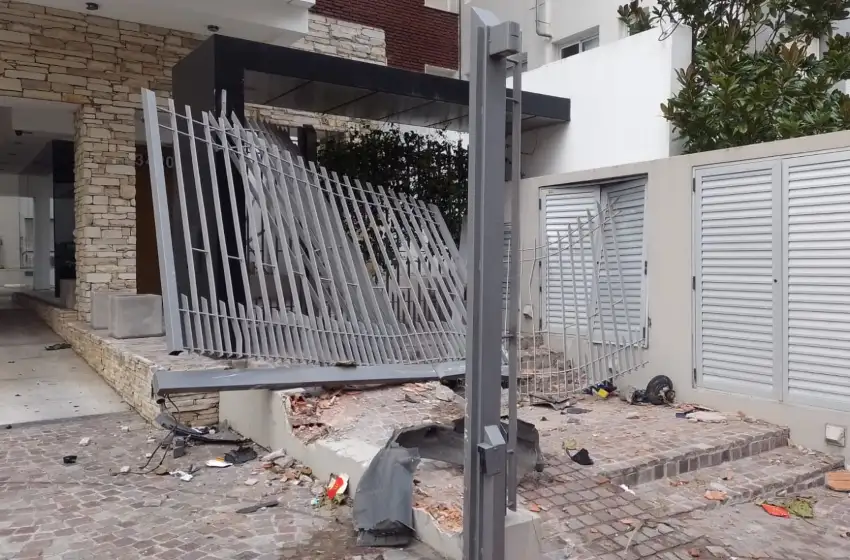 Choque en edificio de Playa Grande: el conductor estaba alcoholizado y no tenía licencia