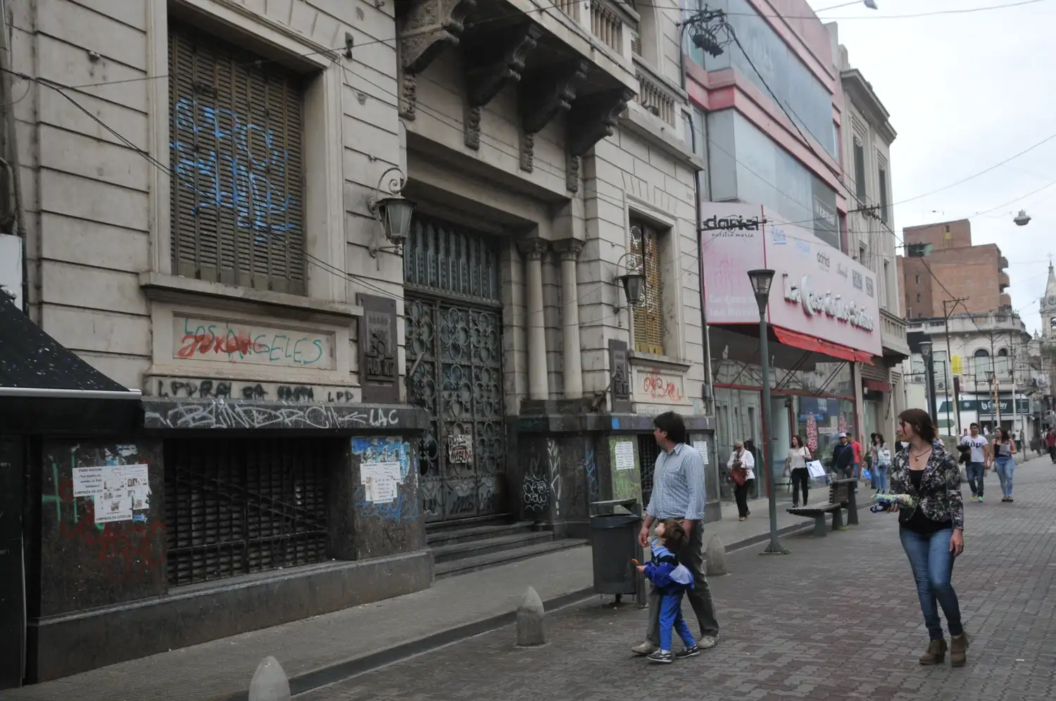 Avanza la recuperación del Ritz en Diputados