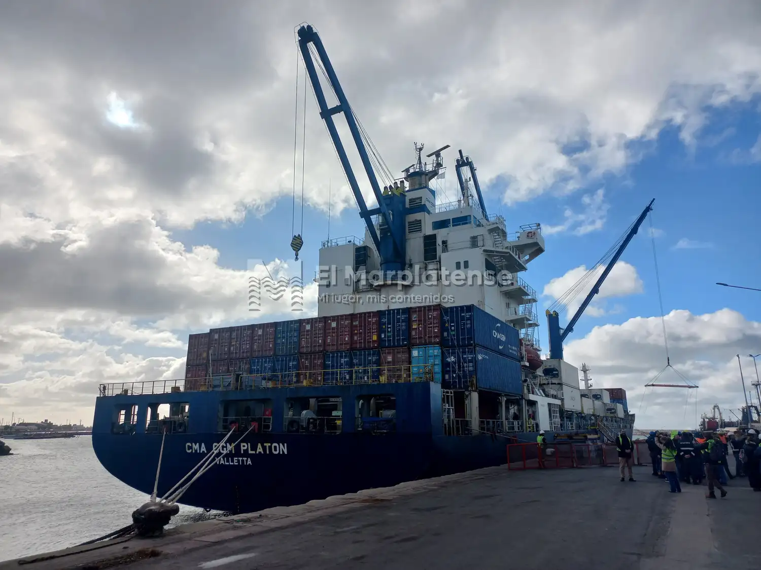 naviera puerto