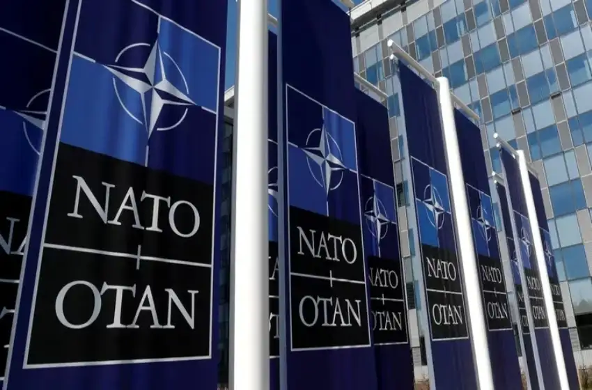 En una cumbre clave de la OTAN a solo 200 kilómetros de Rusia, Ucrania busca garantizarse más apoyo y armas