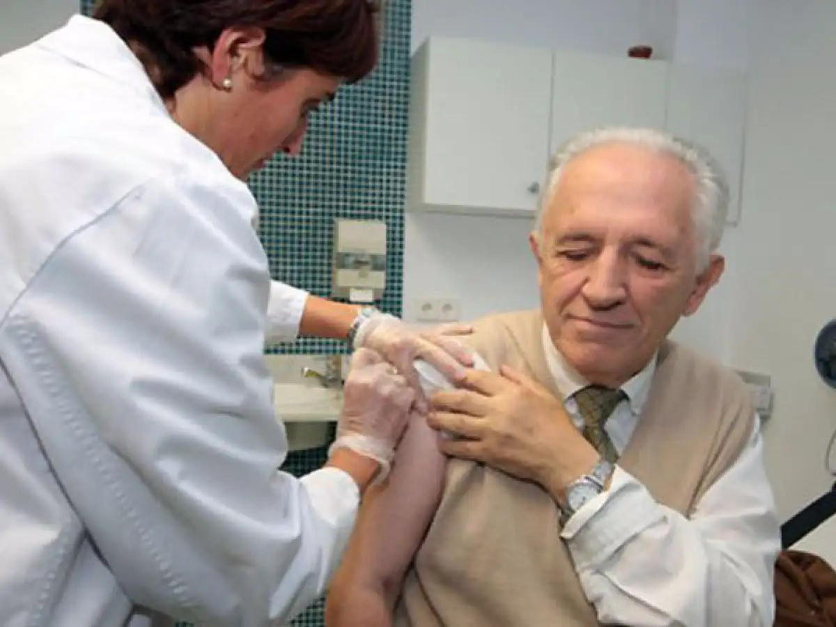 Cuándo deben vacunarse los adultos 
