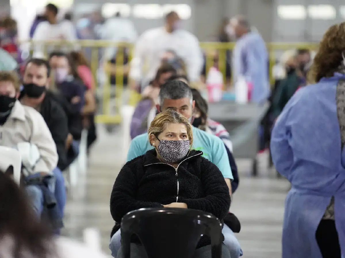 Una muerte y 24 nuevos contagios en la ciudad