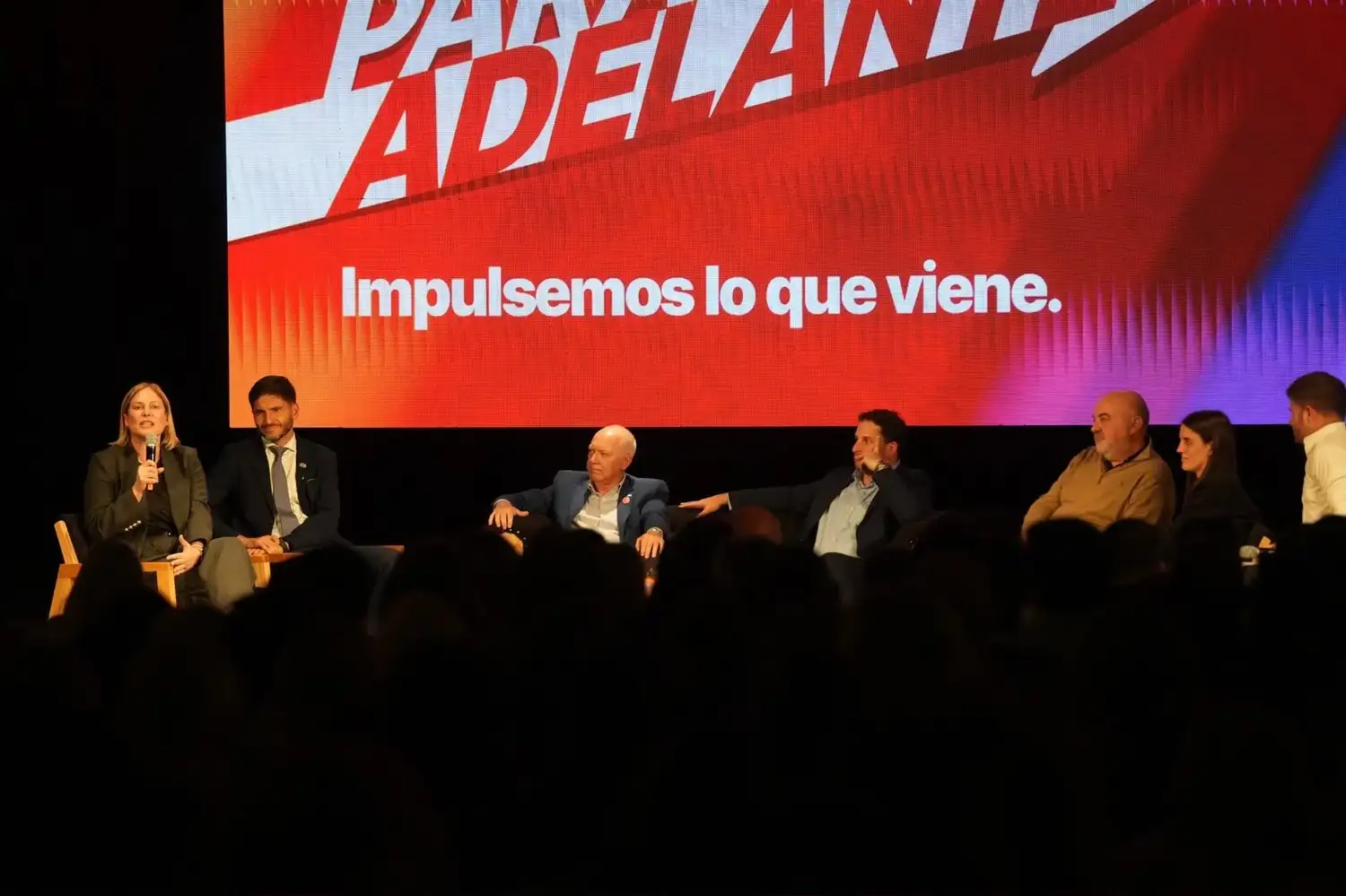Pullaro reunión