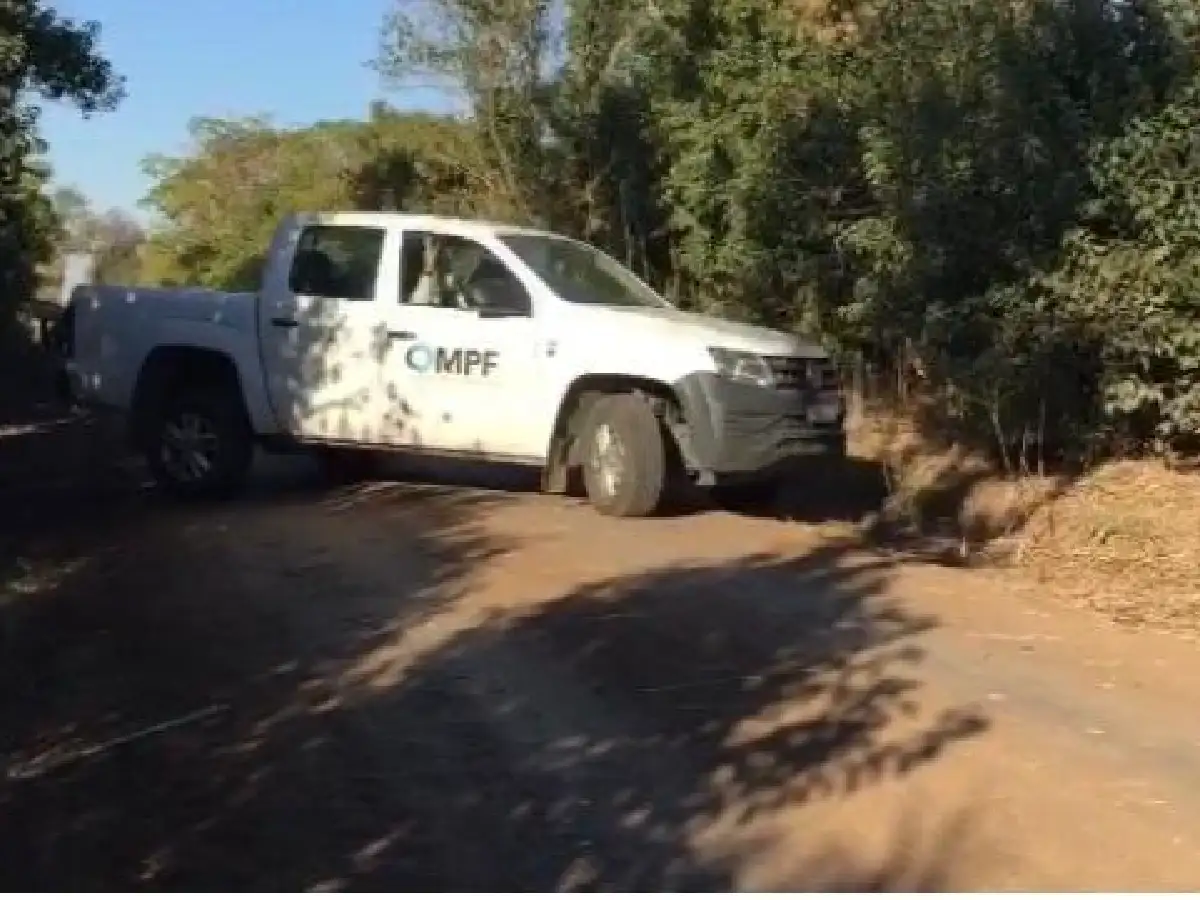 Violaron a una adolescente  que caminaba detrás del country