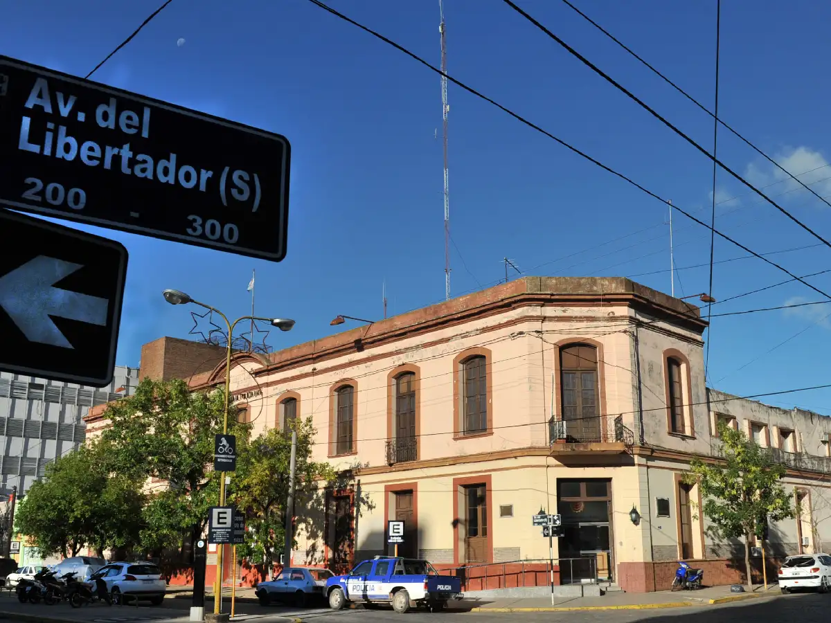 Imputan a otros dos policías y a dueño de estación de servicio por supuesta estafa con vales de nafta