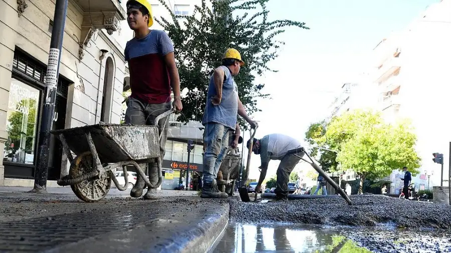 El empleo privado sumó 19.600 puestos en septiembre y lleva 11 meses de crecimiento