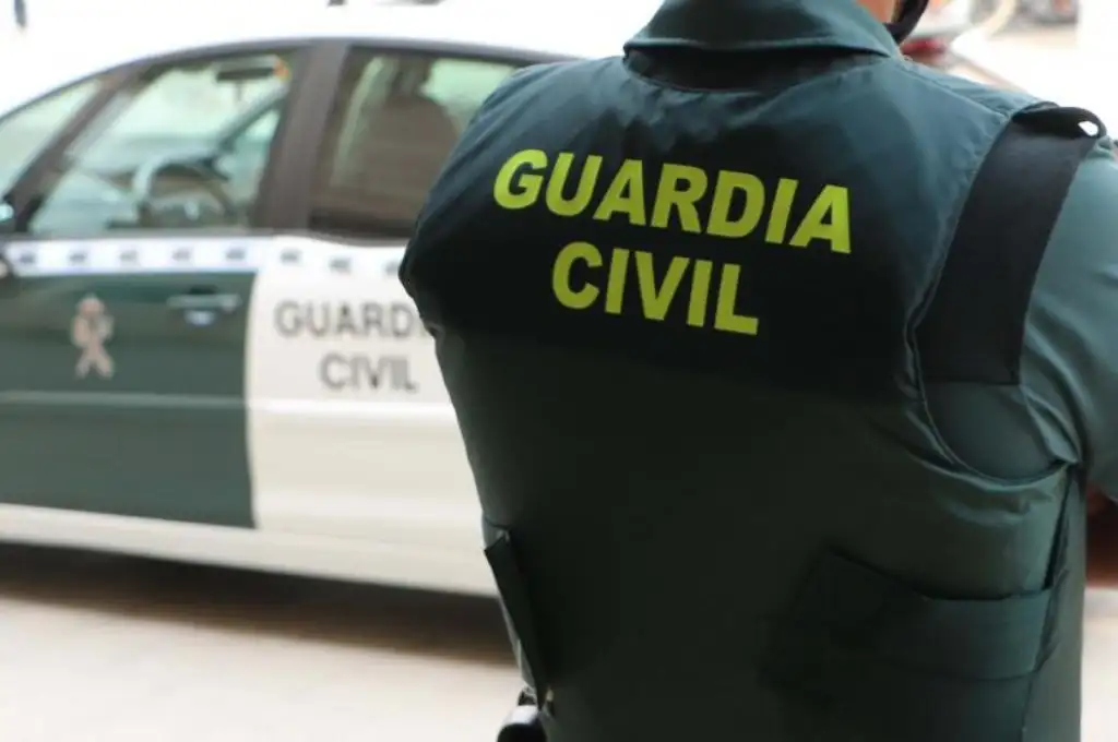 Indignante: detuvieron a una pareja española por desnutrir y maltratar a sus ocho hijos