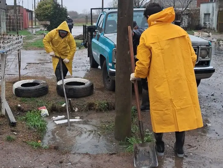 Ardua tarea de los equipos municipales.