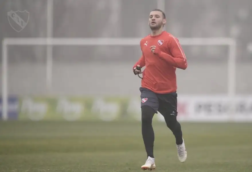 Silva volvió a entrenarse con normalidad en Independiente