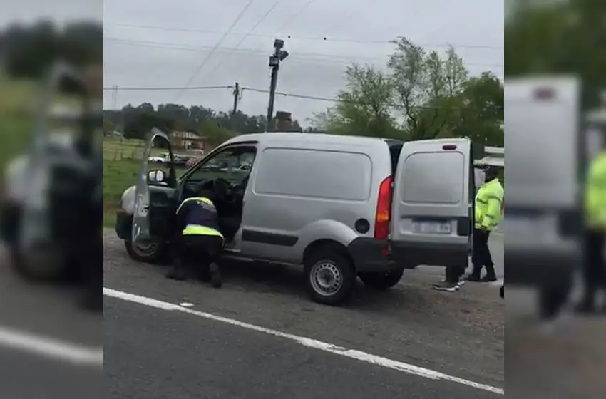 Cuatro aprehendidos en rutas de acceso a Mar del Plata por posesión de drogas