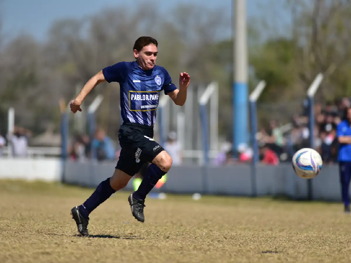 Antártida va por un triunfo clave ante Sociedad Sportiva