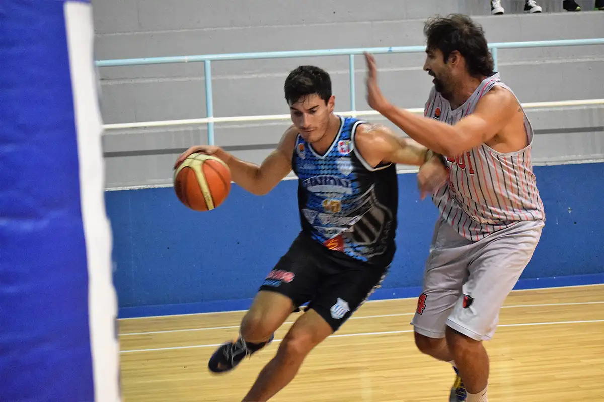 En el último partido como visitante, Unión perdió con Escobar