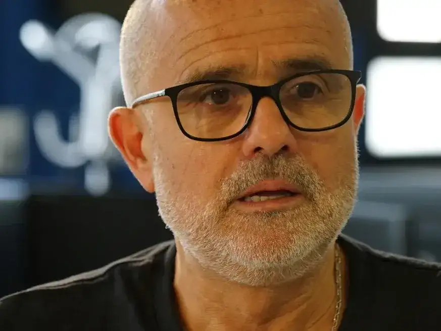 Daniel Arcucci, biógrafo de Diego Maradona, periodista de reconocida trayectoria y frecuente visitante de Santa Fe, ya que está en pareja con una santafesina y prometió visitar la nueva redacción de El Litoral una vez concluido el Mundial