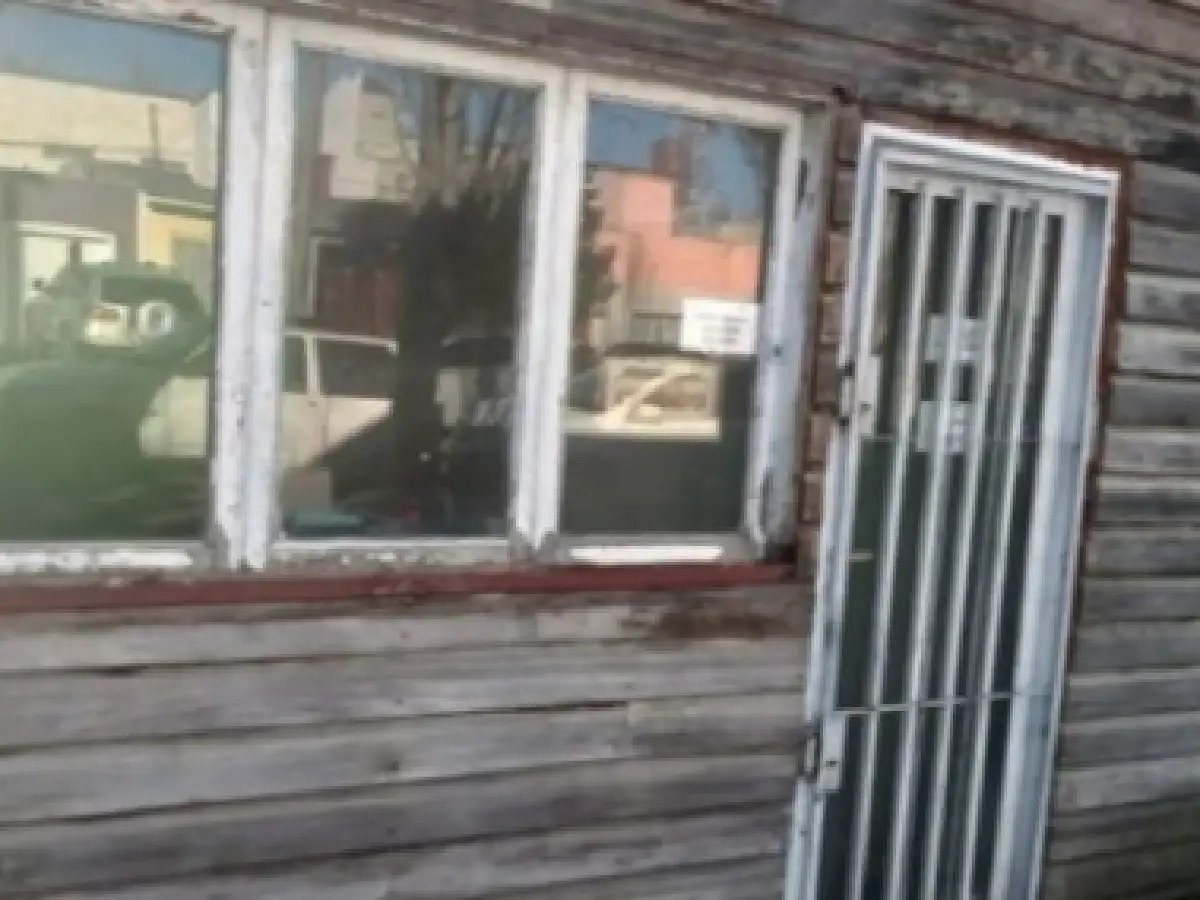 Río Gallegos: buscaban a una mujer, encontraron cajas con dólares y apuntan a un allegado a Máximo Kirchner