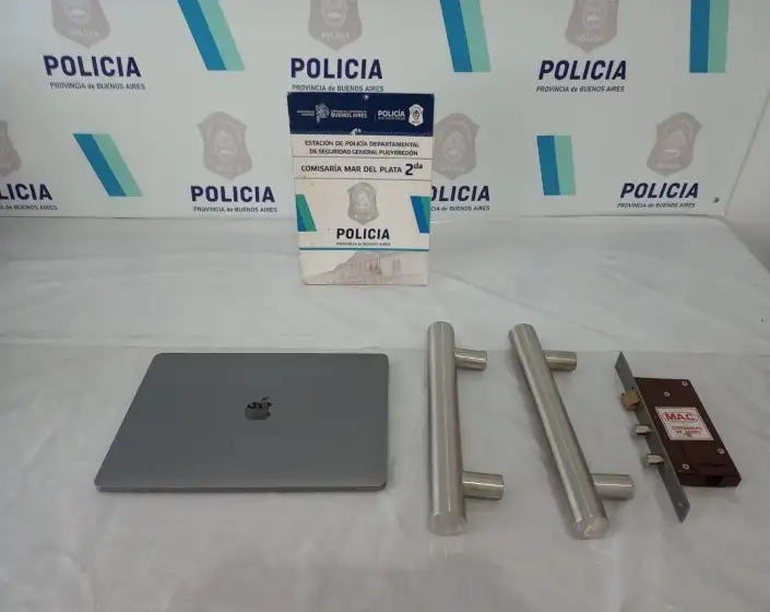 Después de robar, motochorro fue detenido en plena zona de Güemes