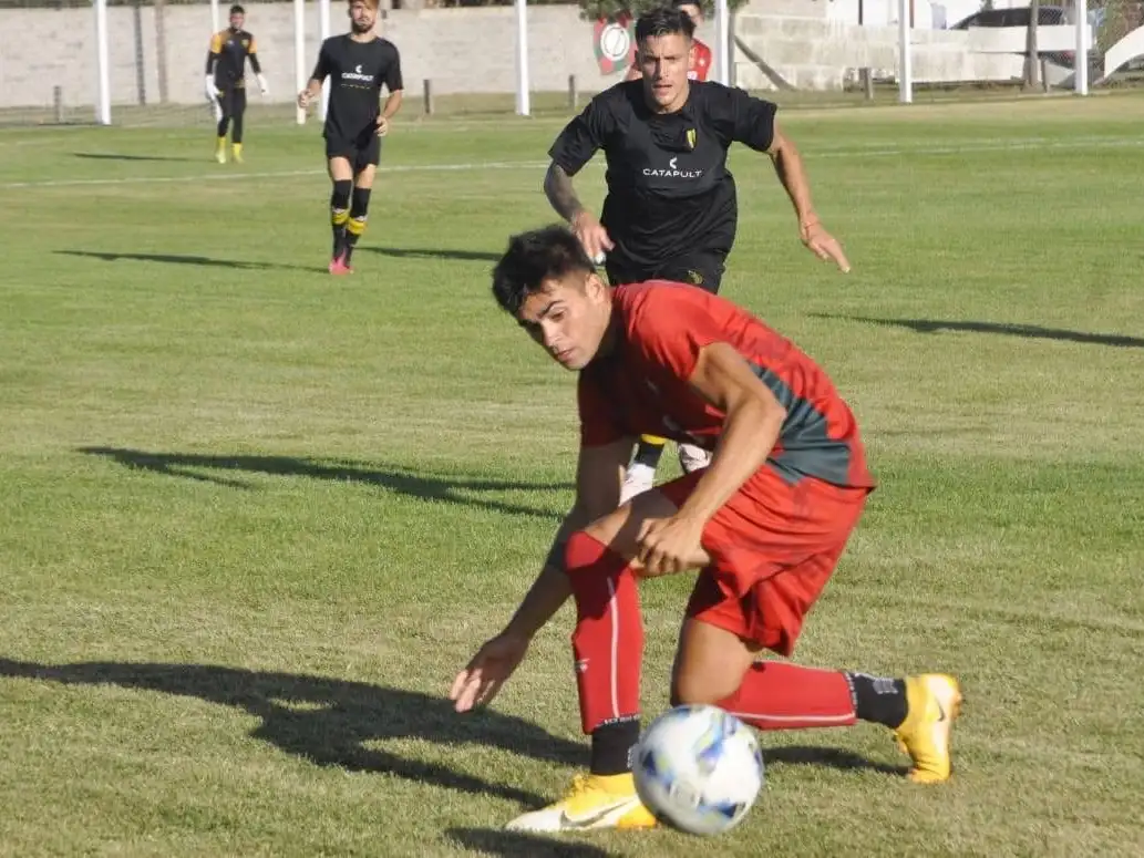 Comenzaron los amistosos para el equipo de Baldino (Foto: Martín Angelini)