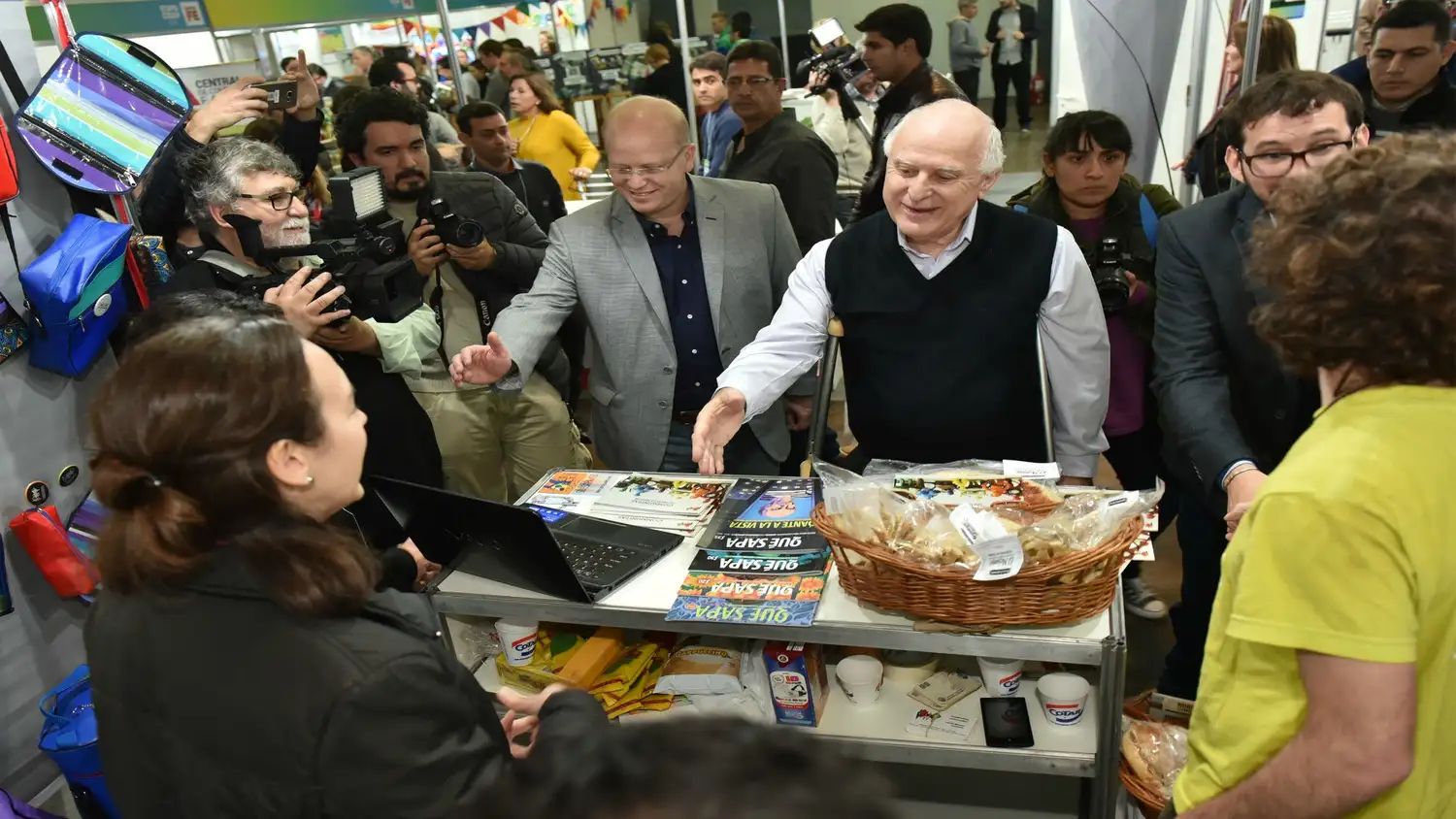 “Tenemos que promover y proteger el movimiento cooperativo”
