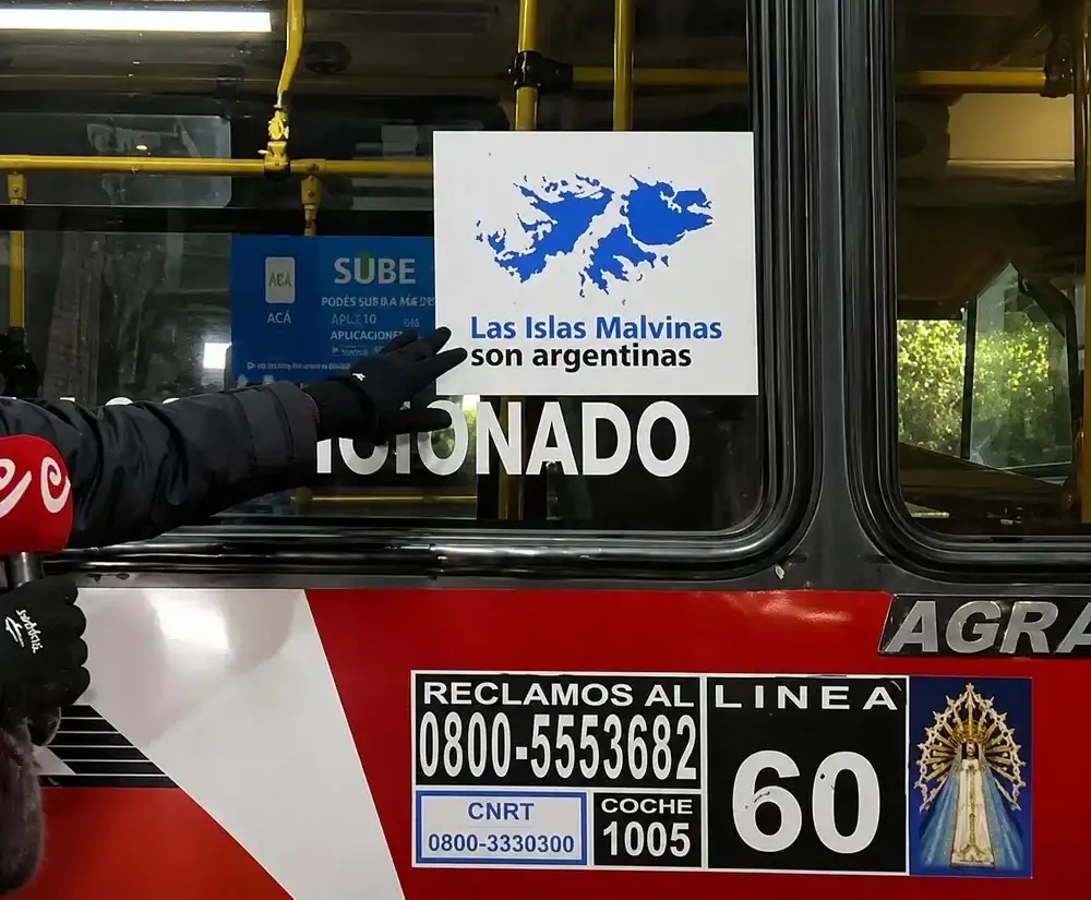 A través de la Oficina de Respuesta Oficial, el Ejecutivo calificó la información como “falso, falso, falso”-