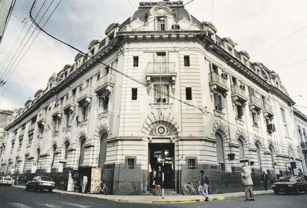 Reabrirán la causa de vaciamiento del Banco Santa Fe