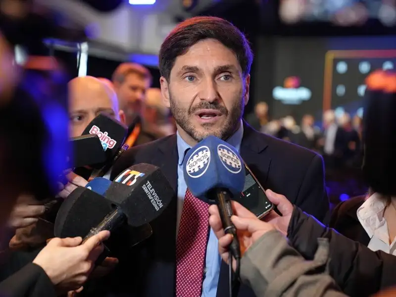 “Es muy duro escuchar audios de un funcionario de primera línea del Gobierno nacional hablando con desparpajo de coimas y corrupción", dijo el mandatario santafesino.